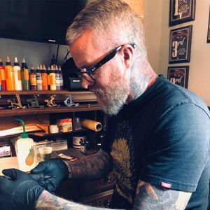 Meet your Posher, Derek